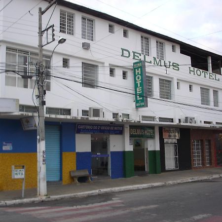 Delmus Hotel Conselheiro Pena Экстерьер фото