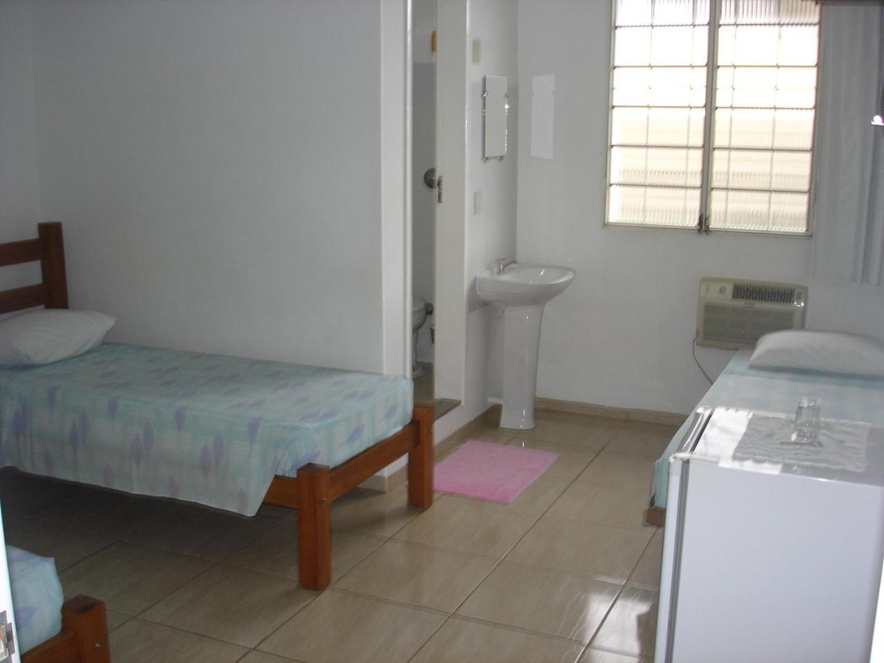 Delmus Hotel Conselheiro Pena Номер фото